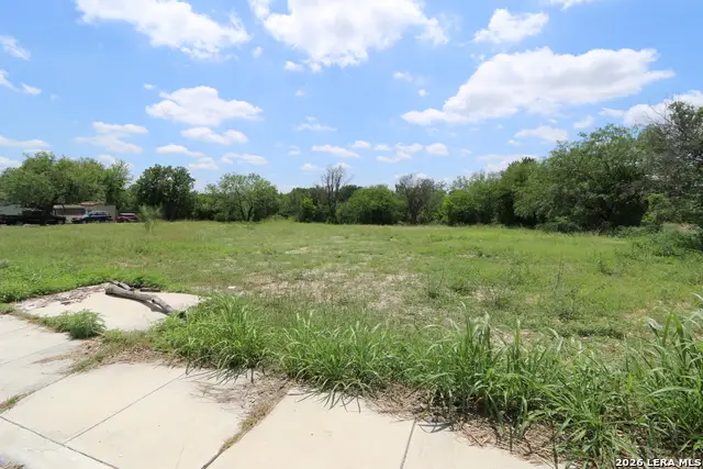 101 Griggs Ave, San Antonio, TX 78228 - #2