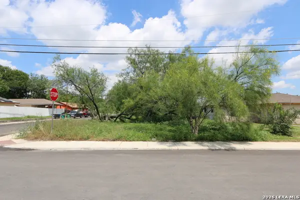 126 Surrels Ave, San Antonio, TX 78228