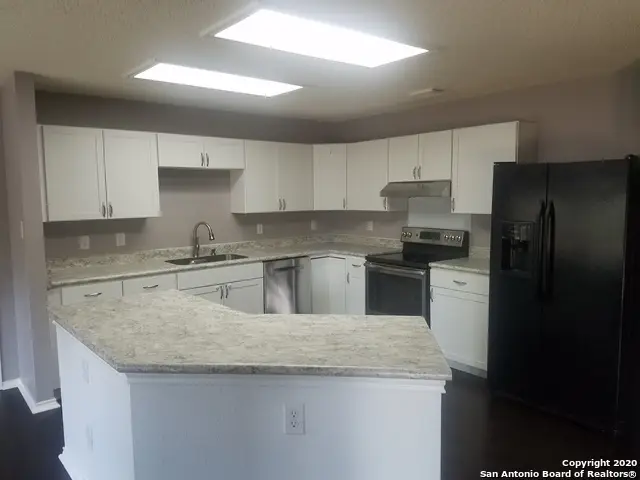 261 Samantha Dr, Schertz, TX 78154 - #2