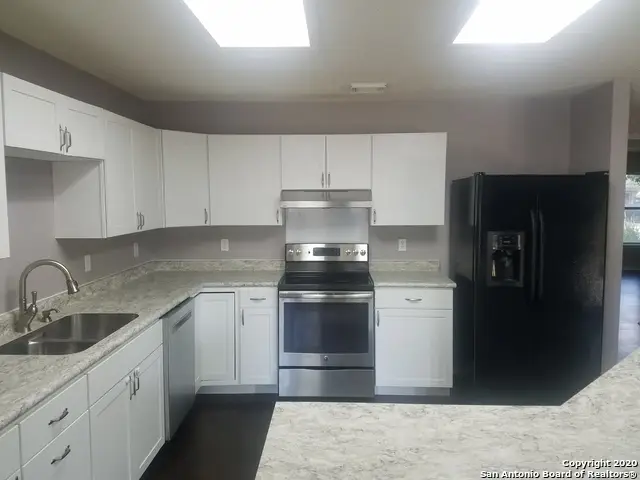 261 Samantha Dr, Schertz, TX 78154 - #3