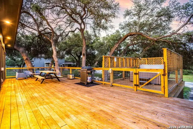 1277 Timberlane Dr, Canyon Lake, TX 78133 - #2