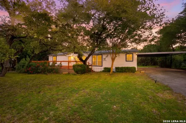 2408 Deer Run Pass, Canyon Lake, TX 78133