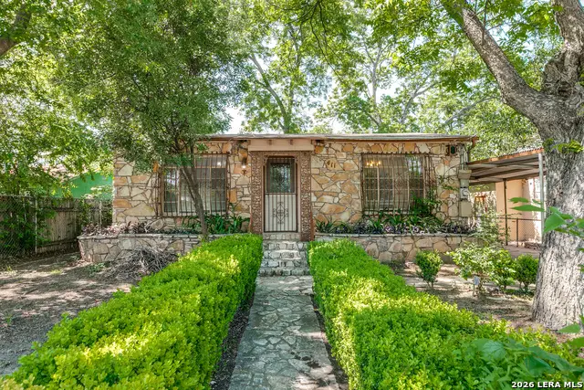 411 School St, San Antonio, TX 78210 - #1