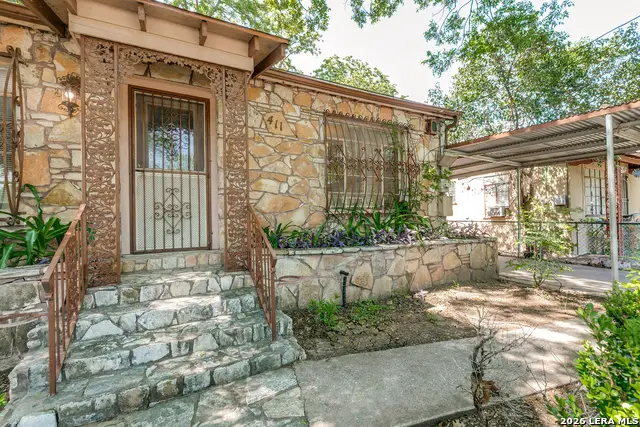 411 School St, San Antonio, TX 78210 - #2