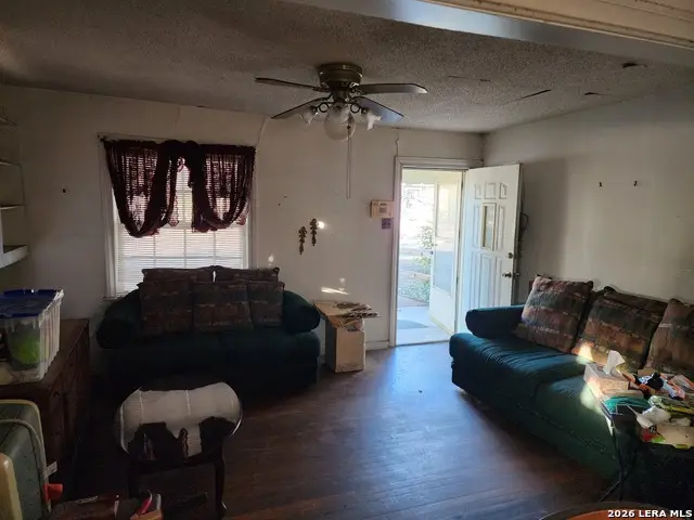706 W Lullwood, San Antonio, TX 78212 - #3
