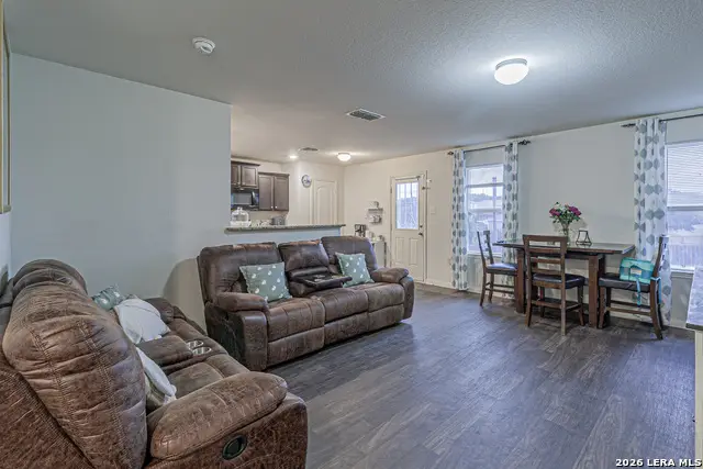 2831 Lavender Mdw, San Antonio, TX 78222 - #3