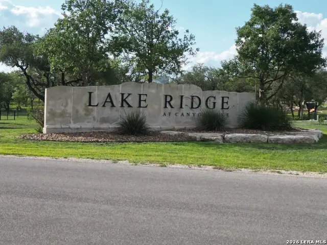 1522 Lake Ridge Blvd, Canyon Lake, TX 78133 - #1