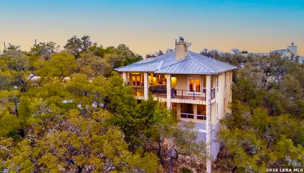 120 Eagle Cliff Cir, Fischer, TX 78623