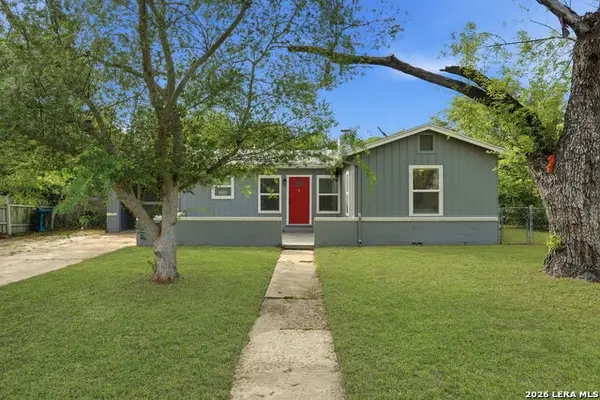 221 Balcones Heights Rd, Balcones Heights, TX 78201