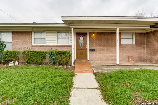 4302 Waikiki Dr, San Antonio, TX 78218
