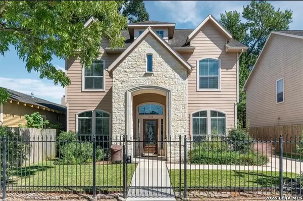 1332 Dorothy St, Houston, TX 77008