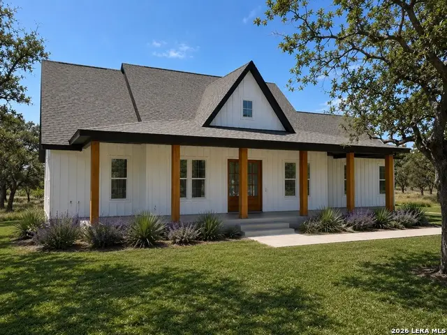 120 Pinot Pl, La Vernia, TX 78121 - #2