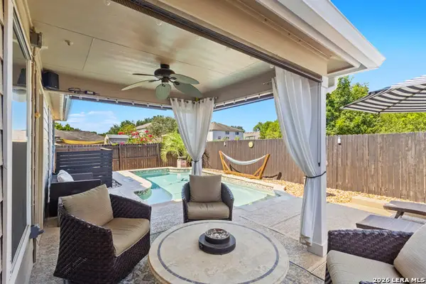 3515 Whisper Gln, Schertz, TX 78108