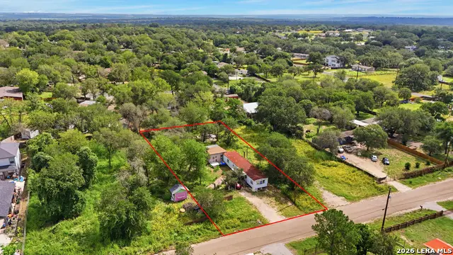 4423 Lost Hills Dr, Elmendorf, TX 78112 - #1