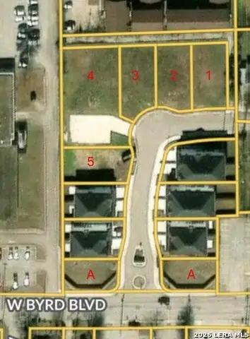 317 W Langley Blvd, Universal City, TX 78148 - #1