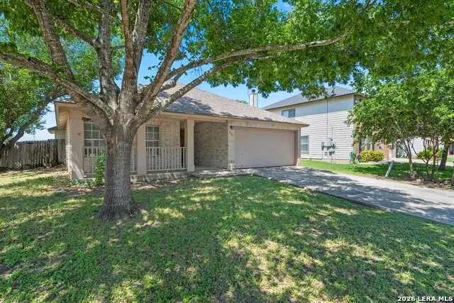 823 Pinehurst Dr, New Braunfels, TX 78130 - #2