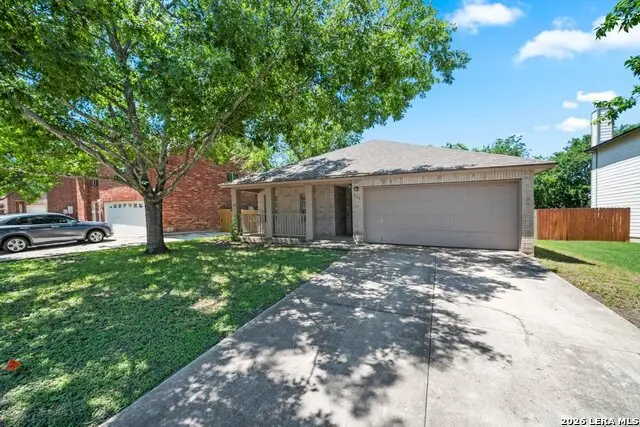 823 Pinehurst Dr, New Braunfels, TX 78130 - #3
