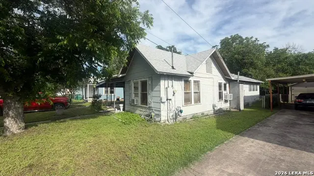 310 W Southcross Blvd, San Antonio, TX 78221 - #2