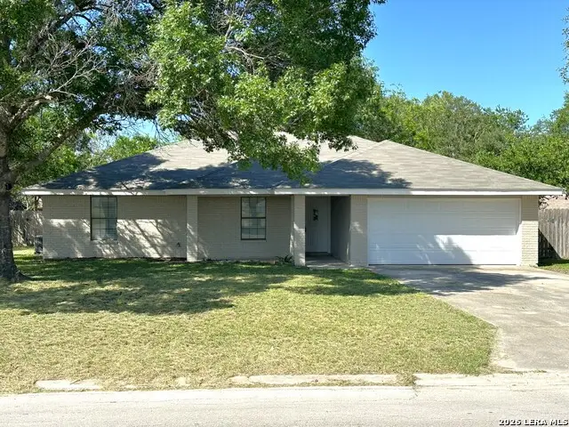 1513 Preston Dr, Seguin, TX 78155 - #1