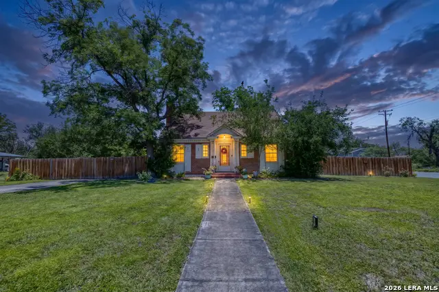 440 S Getty, Uvalde, TX 78801 - #2