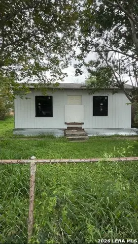 1434 E Chavaneaux, San Antonio, TX 78214