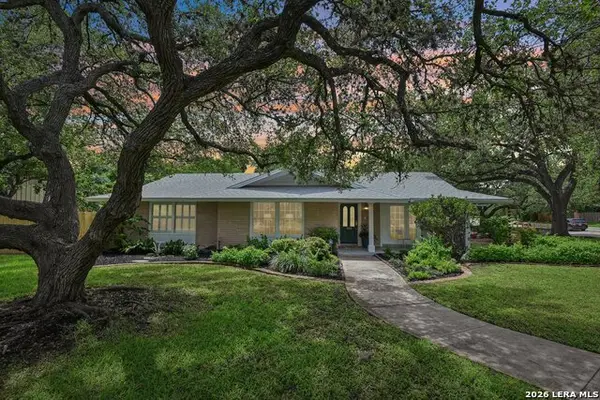 103 Tamworth, Castle Hills, TX 78213