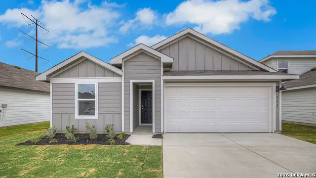 1019 Gladys Run, Seguin, TX 78155 - #1