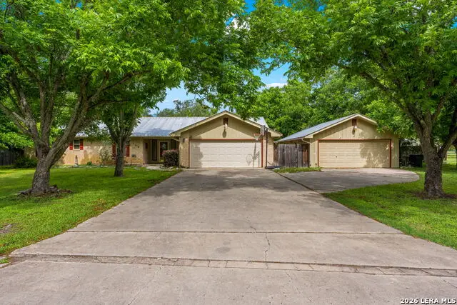 128 Tall Timber Rd, Kerrville, TX 78028 - #1