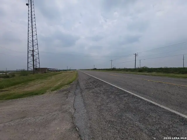 2142 Sunbeam Rdg, Eagle Pass, TX 78852 - #3