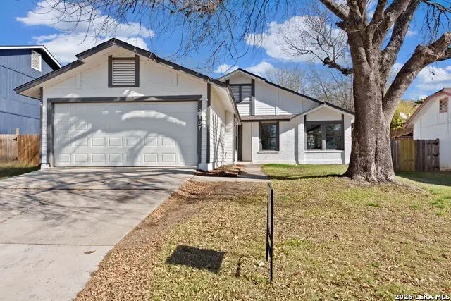 9807 Sugarloaf Dr, San Antonio, TX 78245 - #3