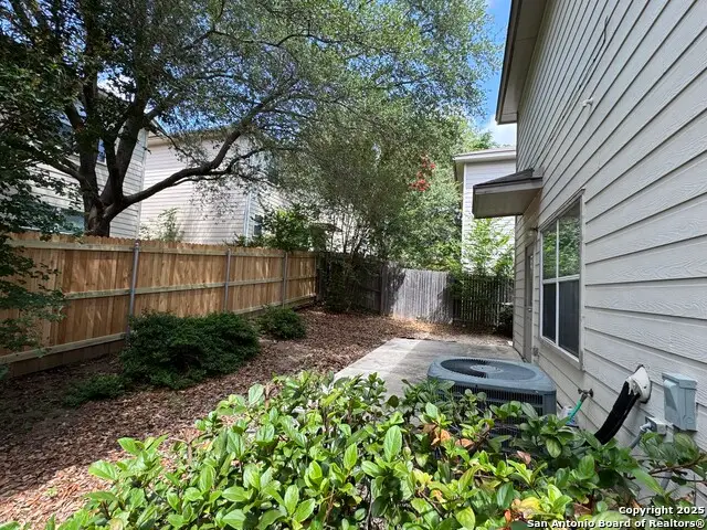 5514 Justin Cv, San Antonio, TX 78240 - #3