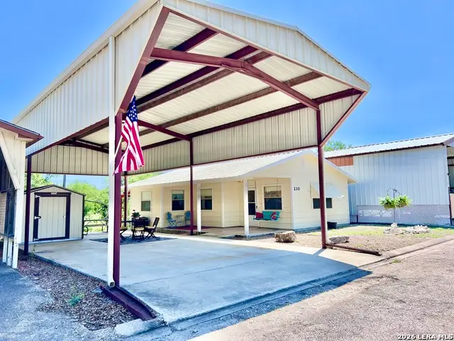 230 De Zavala St, Brackettville, TX 78832 - #1