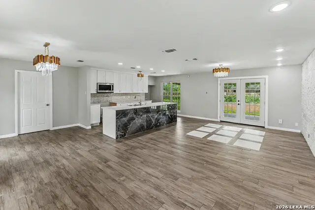 5055 Galahad, San Antonio, TX 78218 - #2
