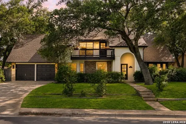 2822 Low Oak St, San Antonio, TX 78232