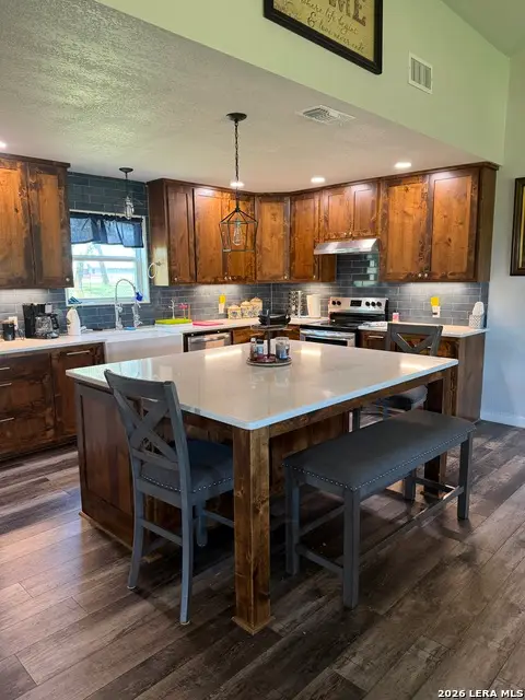 1812 UNIT B Cr 240, Rocksprings, TX 78880 - #3