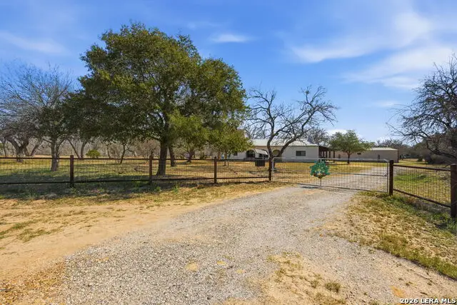 1150 Bruce, Poteet, TX 78065 - #1