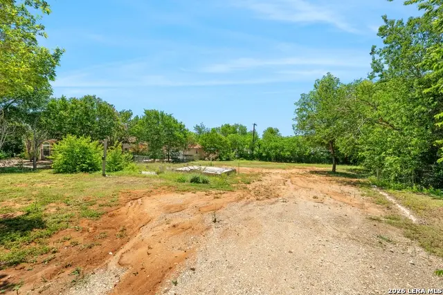 1134 Garraty Rd, Terrell Hills, TX 78209 - #2