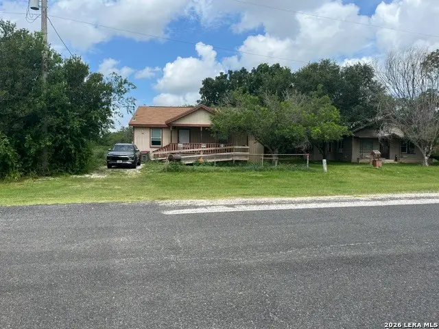 25 San Antonio Ave, Leming, TX 78050 - #1