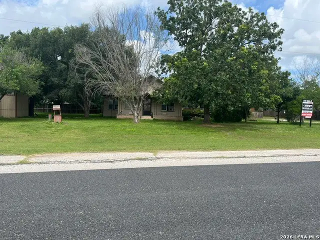 25 San Antonio Ave, Leming, TX 78050 - #2