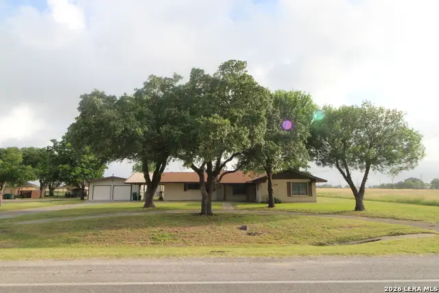 15651 Fm 463, Lytle, TX 78052 - #1