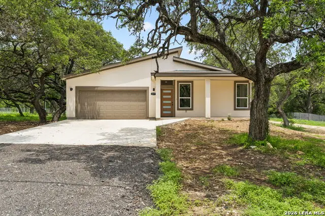 6471 Hollyhock Rd, San Antonio, TX 78240 - #1