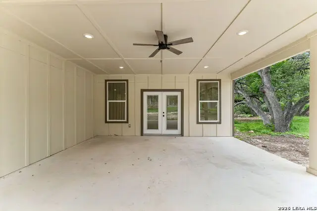 6471 Hollyhock Rd, San Antonio, TX 78240 - #3