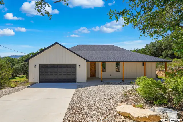 750 La Paloma Dr, Canyon Lake, TX 78133 - #2