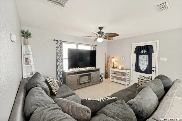 223 Whitman Ave, San Antonio, TX 78211 - #3