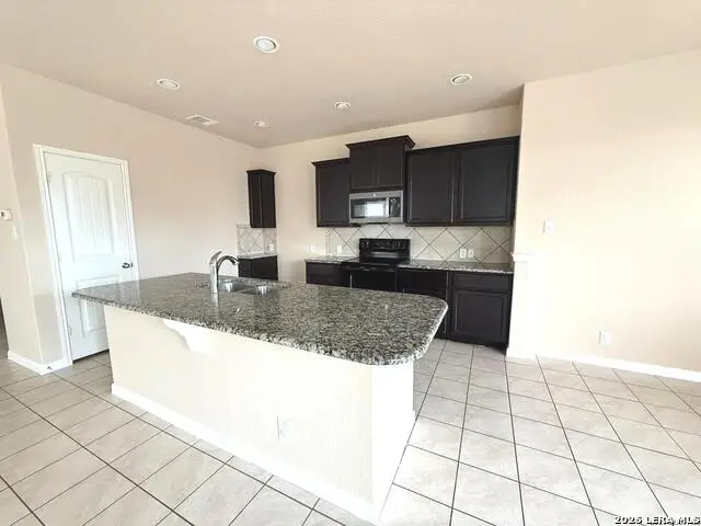 474 Centinela, New Braunfels, TX 78130 - #3