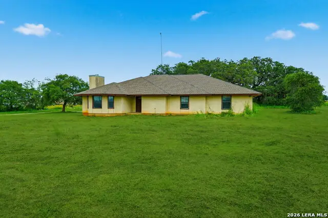 3061 Horse Ranch Rd, San Antonio, TX 78264 - #3