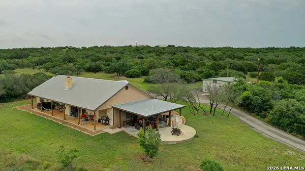 8177 Wendel Road, Harper, TX 78631