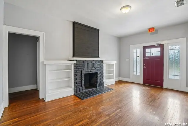 821 E Quincy St, San Antonio, TX 78215 - #3