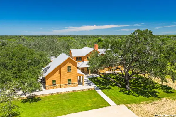 3355 Jim Brite Rd, Pleasanton, TX 78064