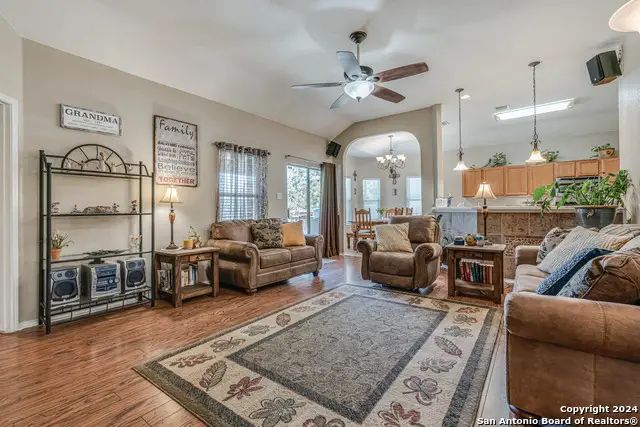 1642 Sunblossom Cir, New Braunfels, TX 78130 - #1